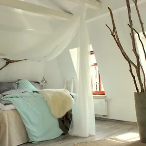  Apartment Loft Im Turmhaus Am Weissen Hirsch Deutschland